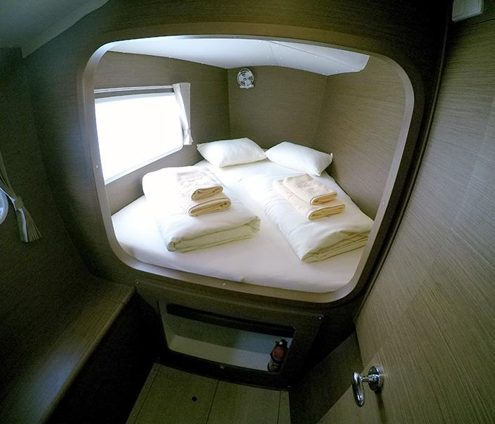 Maya | Lagoon 380 photo 27