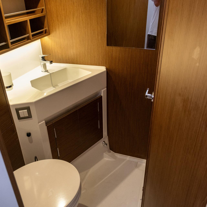 Ersa | Oceanis 34.1 photo 8