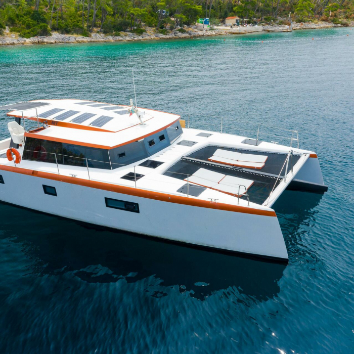 Orange | Luna 47 Power photo 2