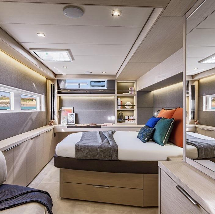 Hydrus | Lagoon 55 photo 10