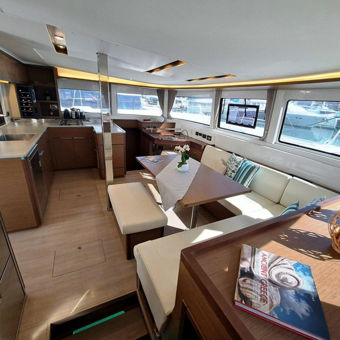 Omnia | Lagoon 46 photo 13