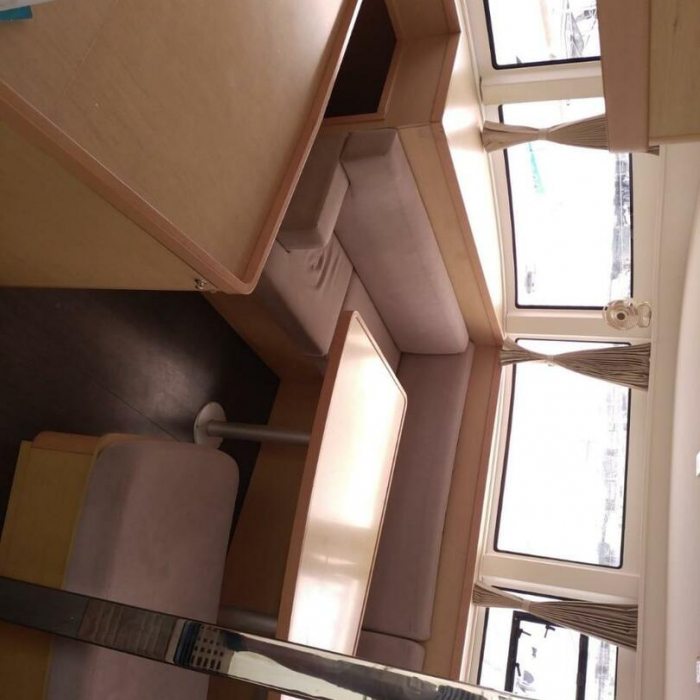 Martine | Lagoon 42 photo 12