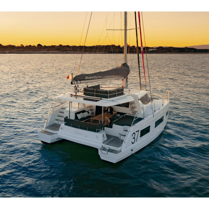 Zarah | Aventura 37 photo 1