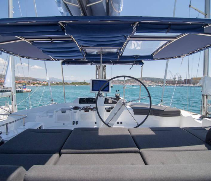 LinaHanna | Lagoon 52 F photo 4