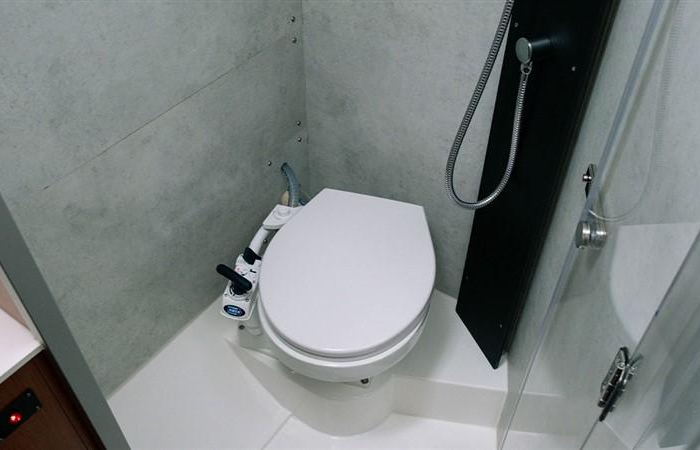 Nomad | Bavaria C42 photo 21