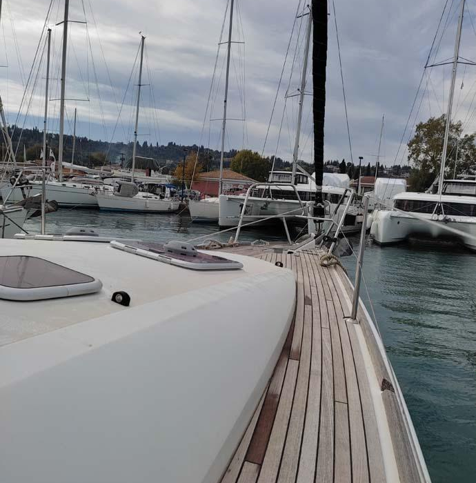 Miss Elli | Sun Odyssey 44i photo 4