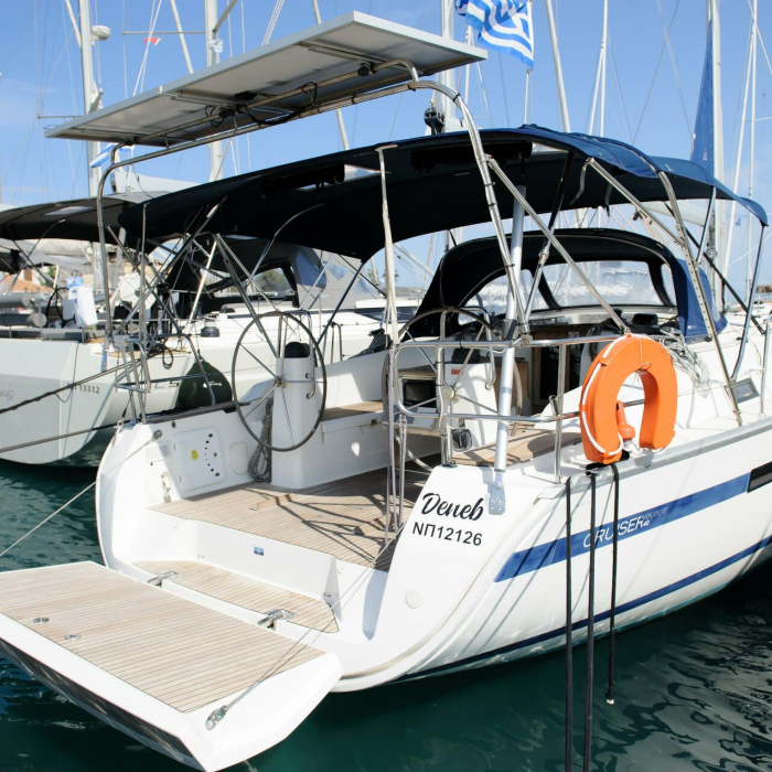 Deneb | Bavaria 40 Cruiser photo 4