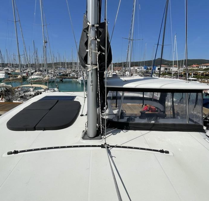 Bellatrix | Lagoon 42 photo 2