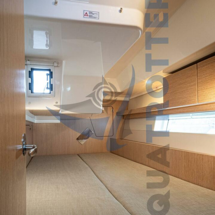 Silver III | Bavaria C45 photo 5