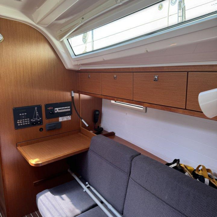 Francesca | Bavaria Cruiser 37 photo 4