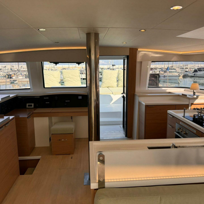 Silver Dolphin | Bali 4.8 Silver Dolphin photo 12