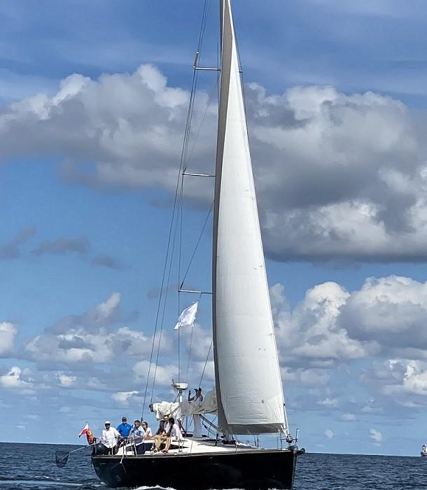 Athaman | Delphia 47 photo 1