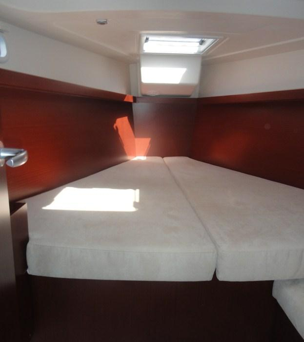 Riana | Hanse 385 photo 7