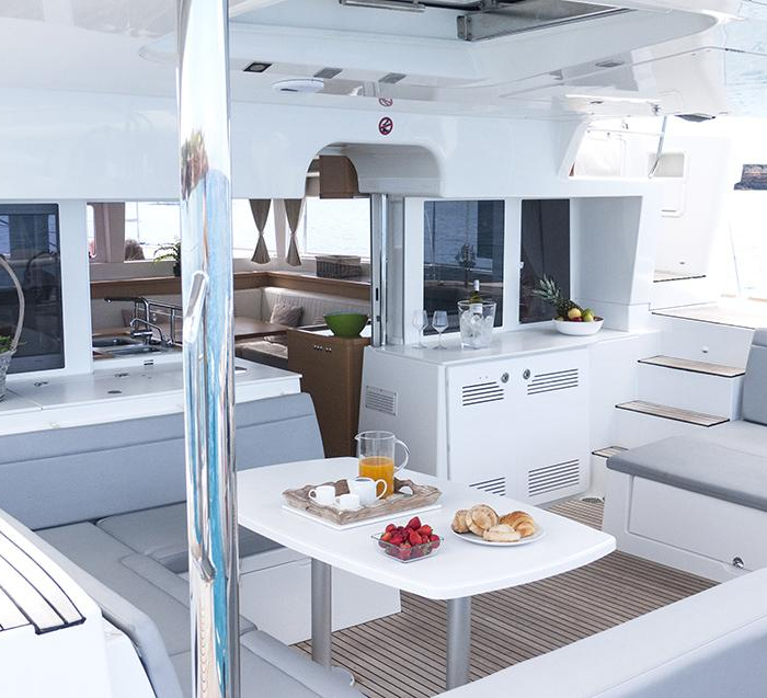 Balok | Lagoon 450 photo 12