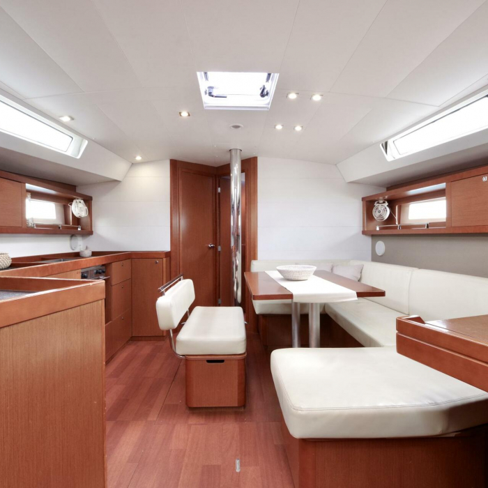 Gaia - Solar Panel | Oceanis 45 photo 2