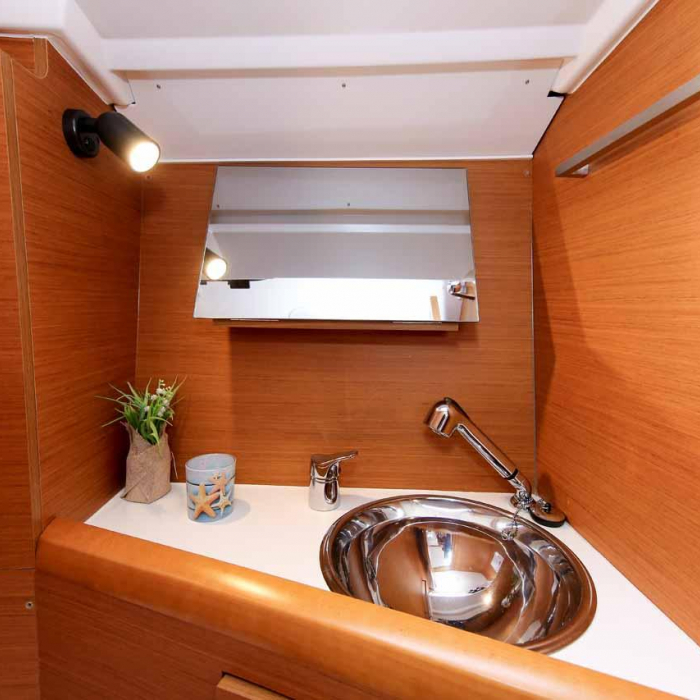 Polly Fun | Sun Odyssey 349 photo 2