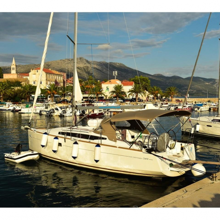 Višnjica | Sun Odyssey 349 photo 7