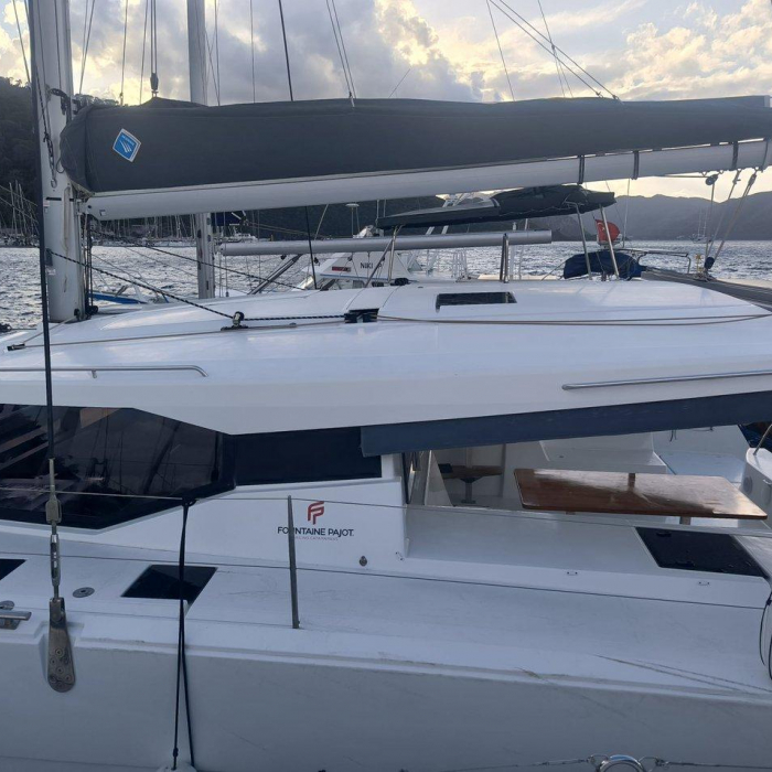 Arven | Fountaine Pajot Isla 40 photo 3