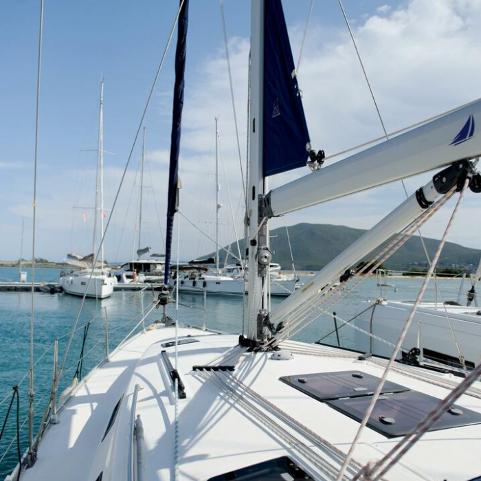 Deneb | Bavaria 40 Cruiser photo 1