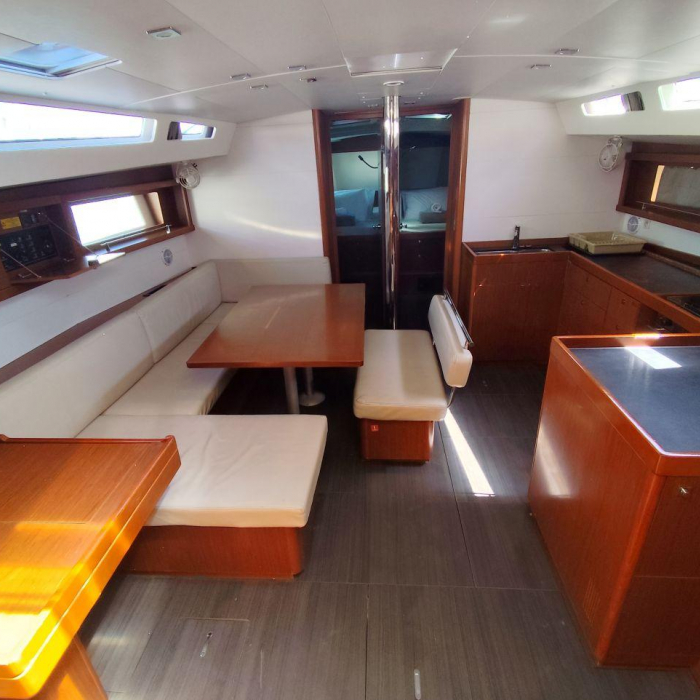 Farquhar | Oceanis 48 photo 7