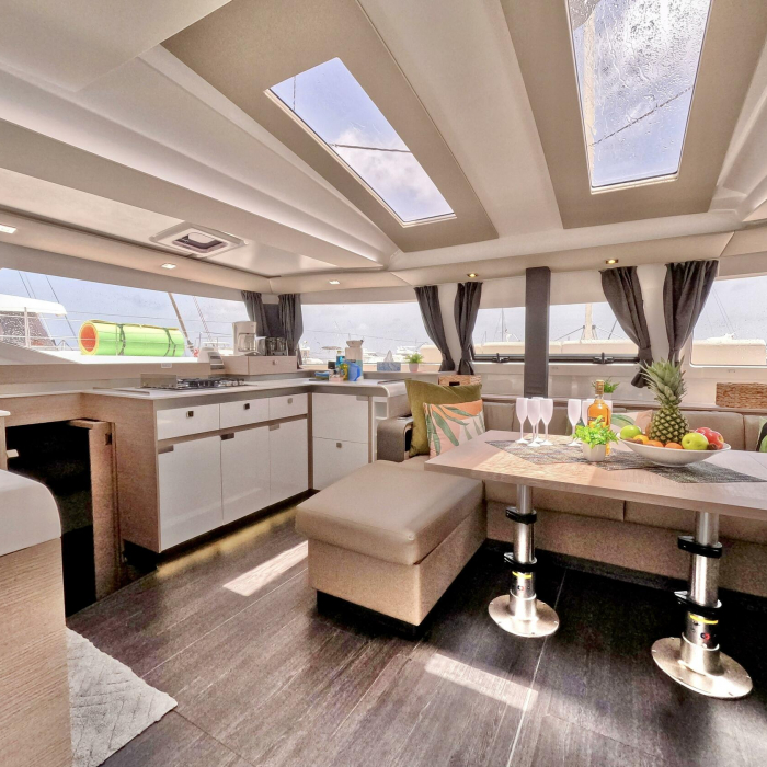 Sea The World - FF | Fountaine Pajot photo 11