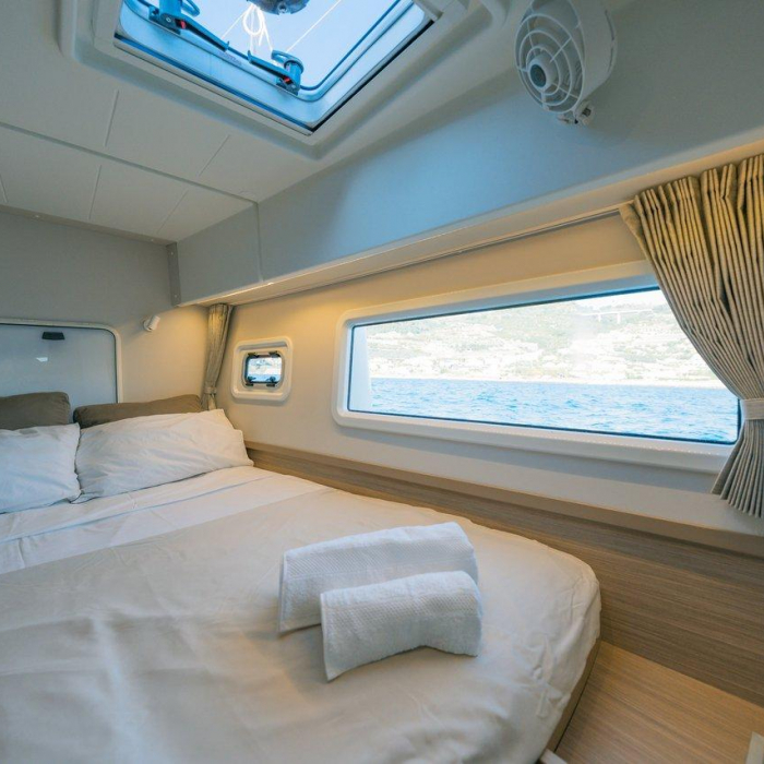 Veryta | Lagoon 42 photo 21