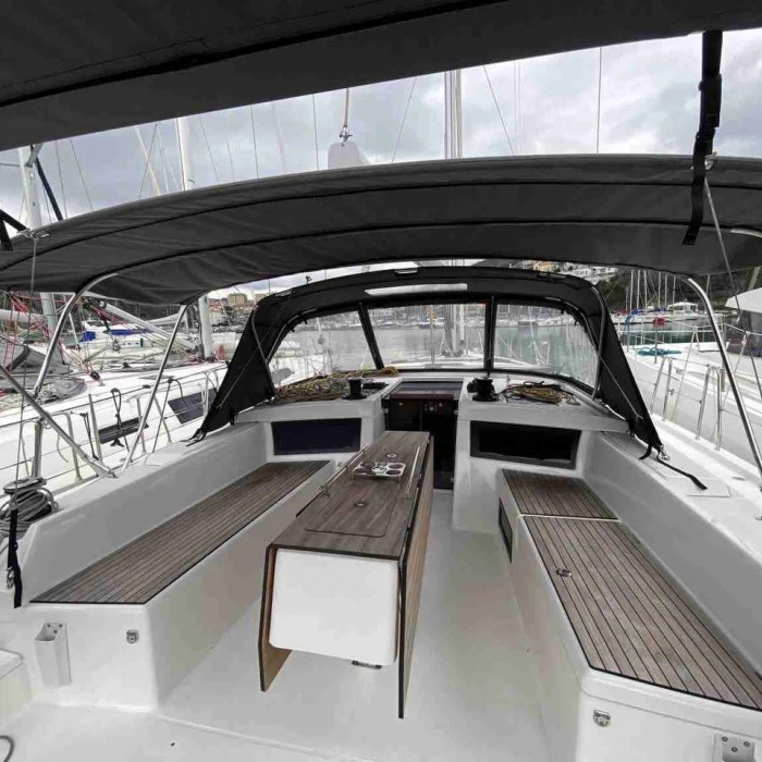 Thalis II | Dufour 470 photo 2