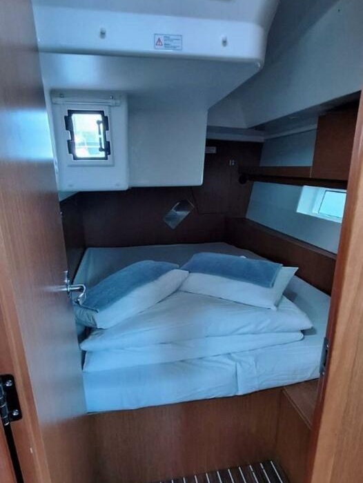 Bluna | Bavaria C45 photo 5