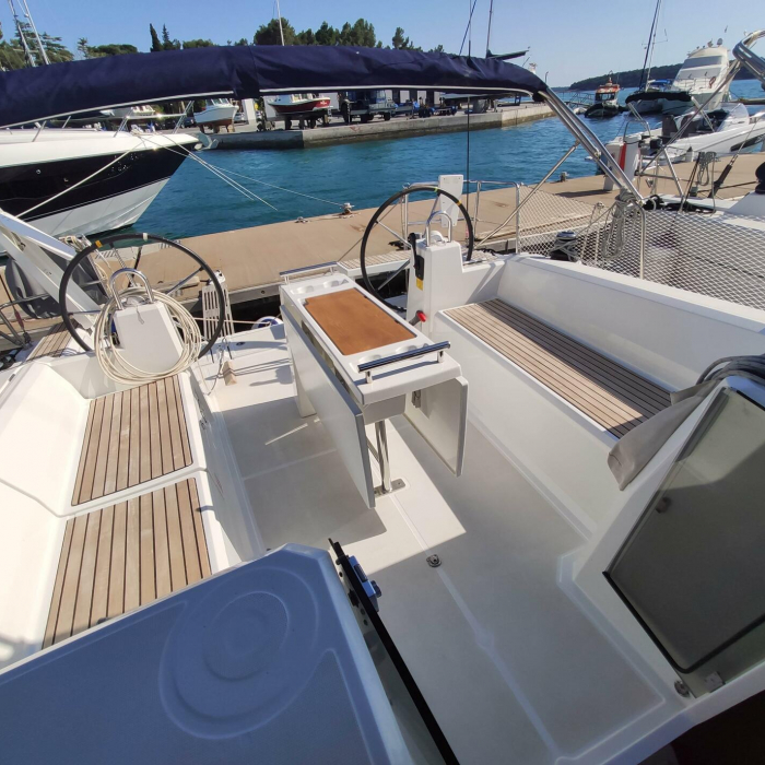 Citrea | Oceanis 38.1 photo 17