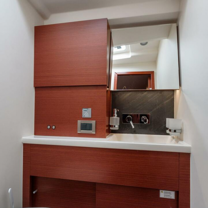 Atena - Water maker, Solar Panel | Hanse 508 photo 19