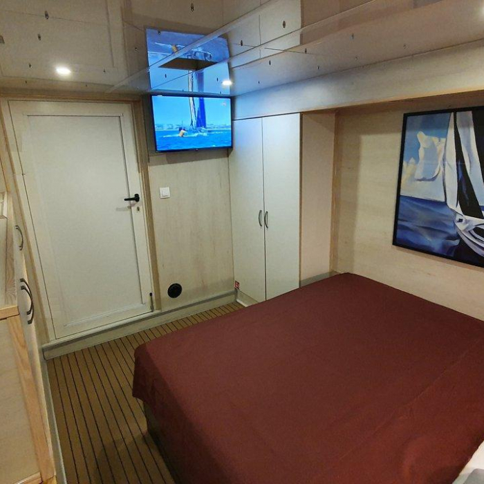 Upwind | Upwind 50 Eco photo 22