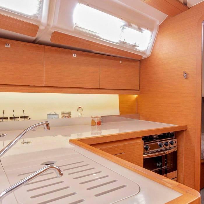 Barone | Dufour 390 GL photo 33