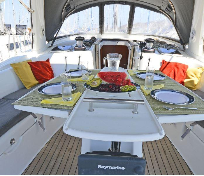 Leandros D | Oceanis 50 Family photo 9