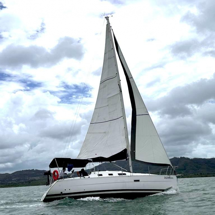 No regrets | Oceanis Clipper 323 photo 7