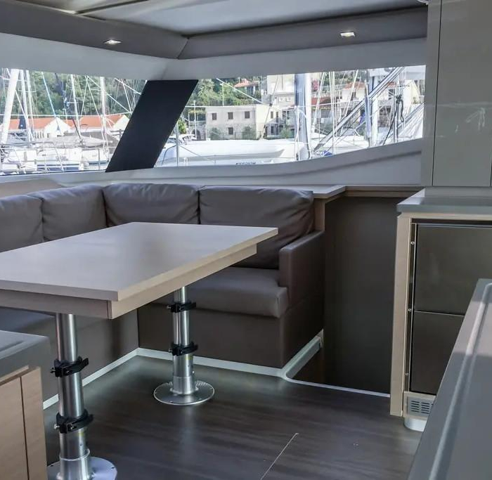 Lounge | Helia 44 photo 2