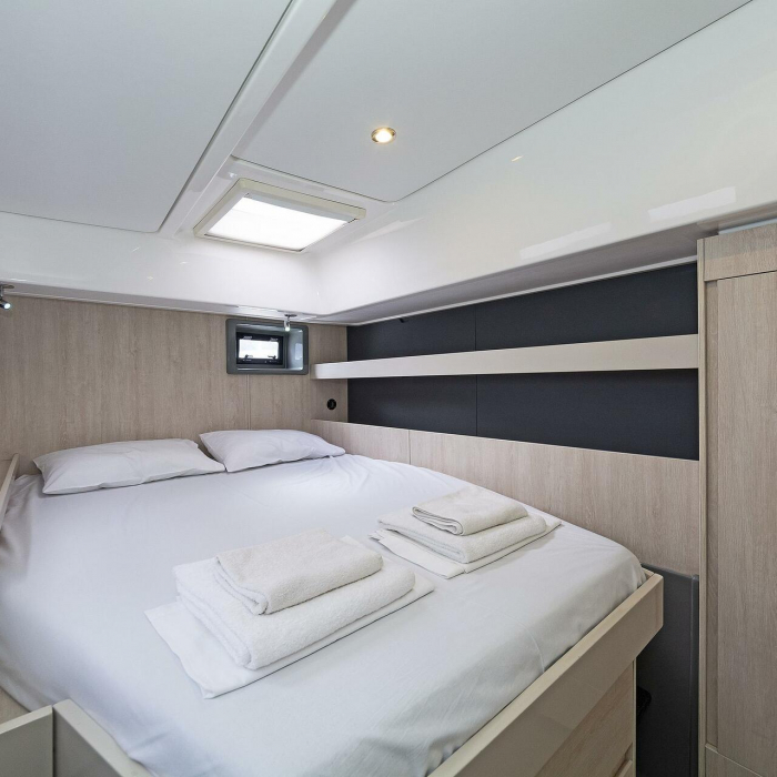 Satisfaction | Leopard 48 A/C & GEN photo 9