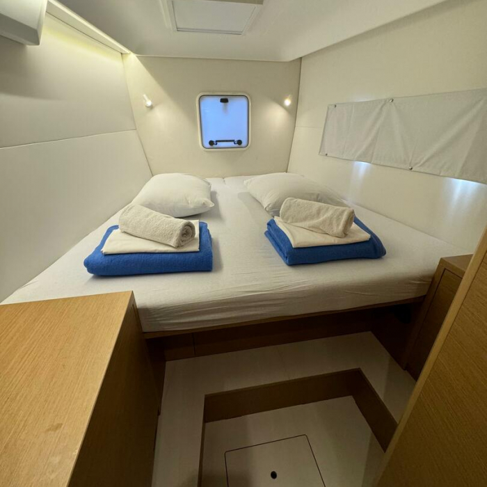 Blue Kiss | Excess 14 photo 13