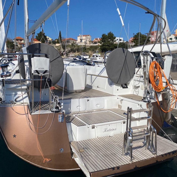 Katrina | Jeanneau 51 photo 4
