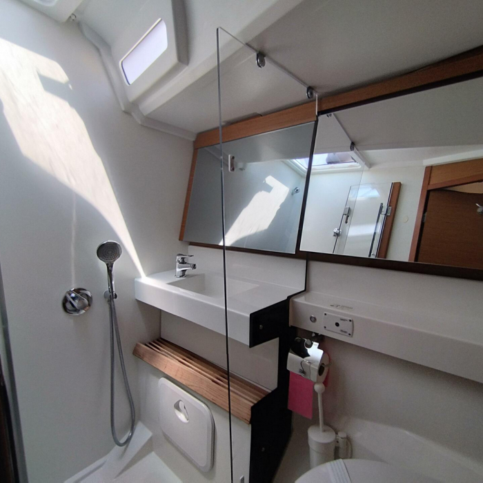 Pixie | Dufour 390 Grand Large photo 17