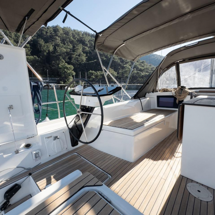 LOS ANGELES | Dufour 41 photo 12