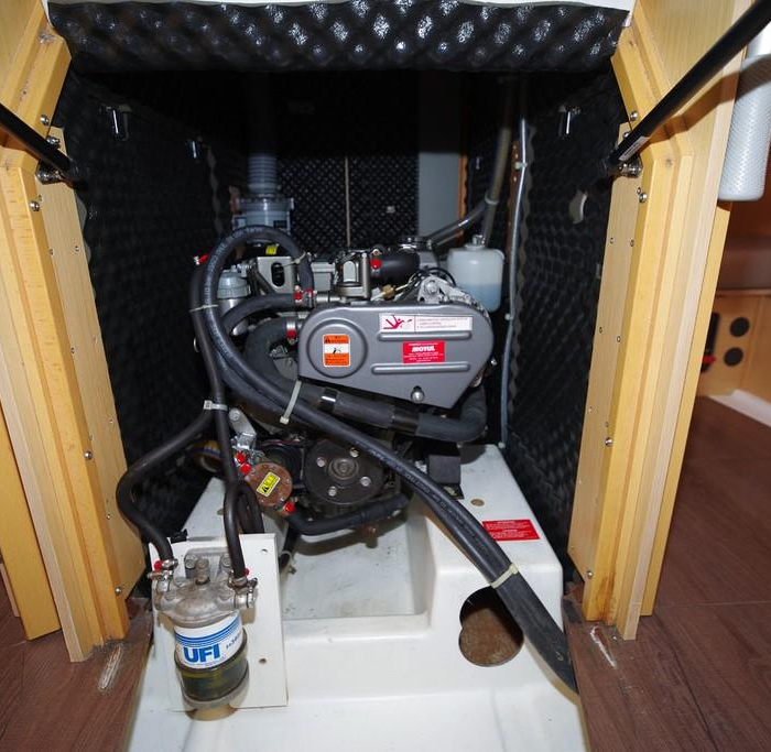 Moin | Oceanis 38 photo 32