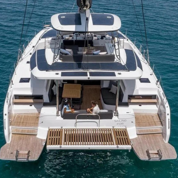 Athena Blu | Lagoon 51 photo 2