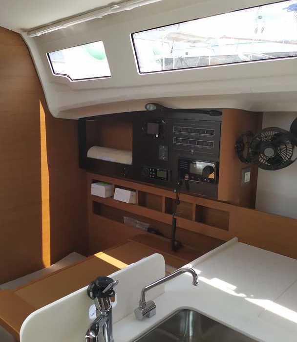 Marelli | Sun Odyssey 410 photo 9