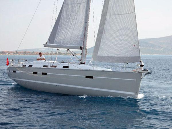 Fija | Bavaria Cruiser 50 photo 5