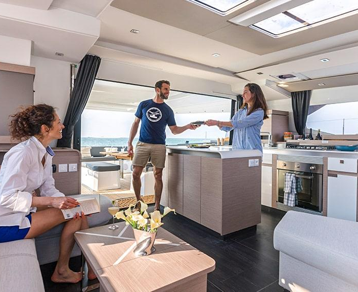 Lily | Fountaine Pajot Aura 51 SMART ELECTRIC photo 11