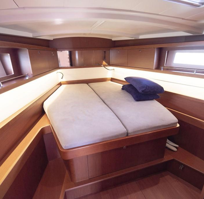 Avalon | Oceanis 45 photo 11