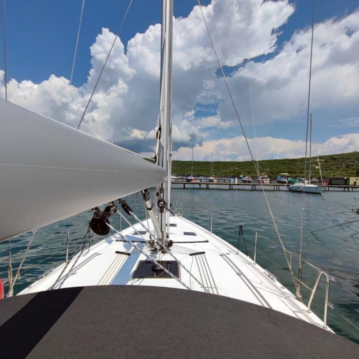 Gala | Bavaria C42 photo 6