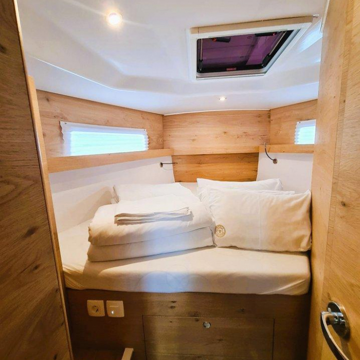 Hangover | Elan Impression 45 photo 14