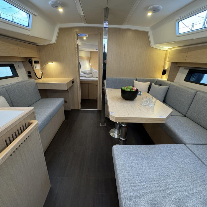 Ivana | Bavaria C42 photo 23