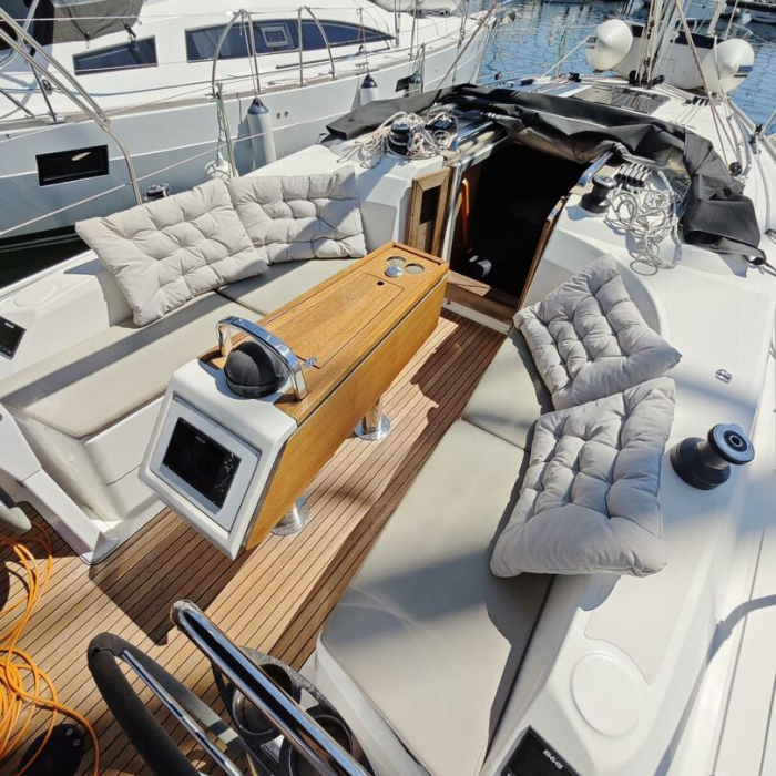 Charlie | Bavaria Cruiser 34 photo 18